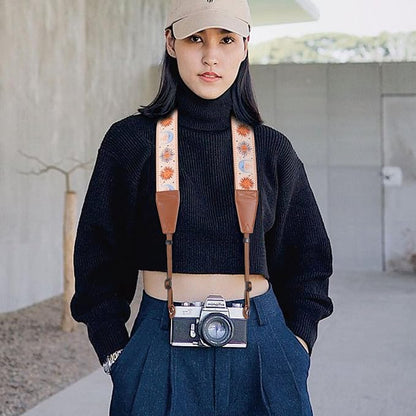 Padwa Lifestyle Tan Sun God Camera Strap - Image 5
