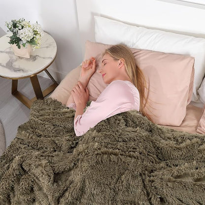 Tuddrom Decorative Extra Soft Faux Fur Blanket Queen Size 80" x 90", Solid - Image 3