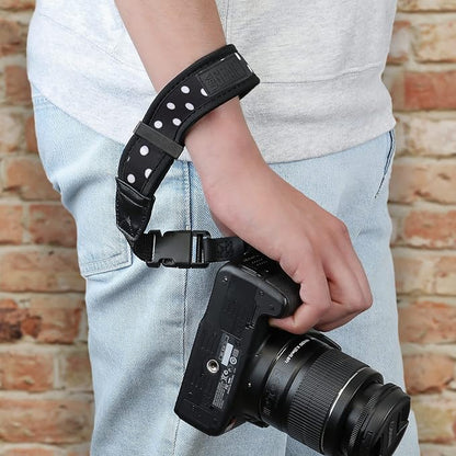 USA Gear Camera Wrist Strap - Image 5